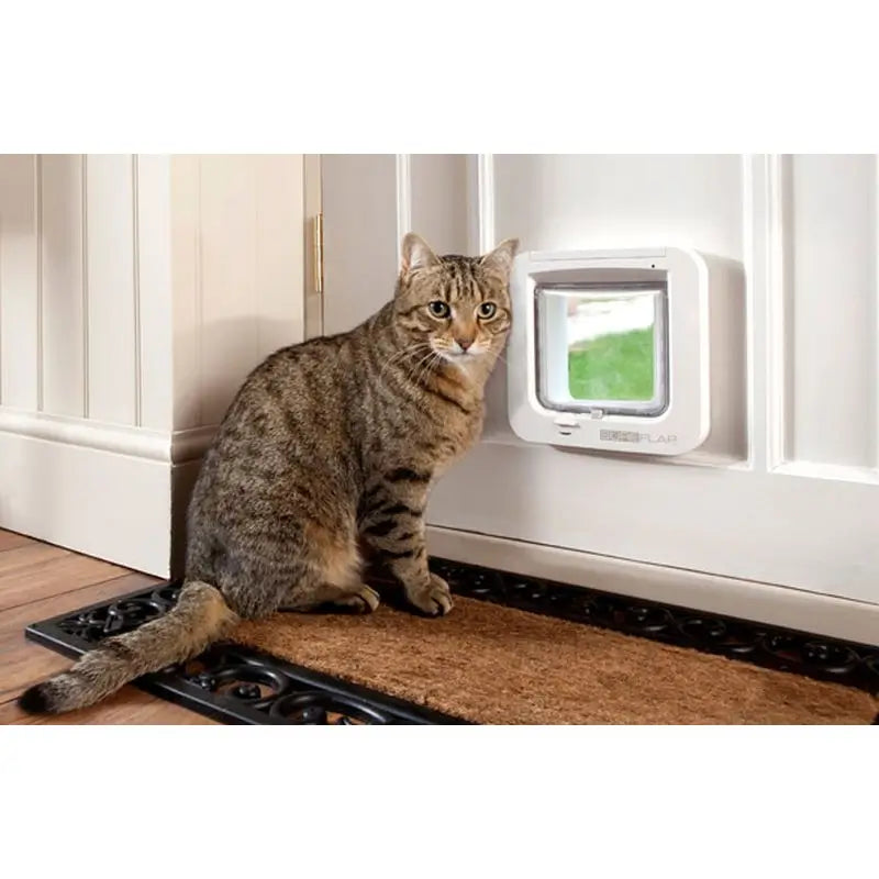 Sure PetCare SureFlap - Aba de gato de microchip branco